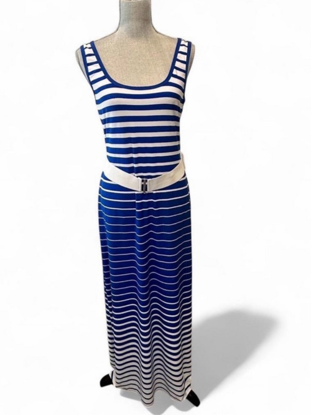 Dress maxi sleeveless thick strap size 10 medium Roz & Ali blue white stripe